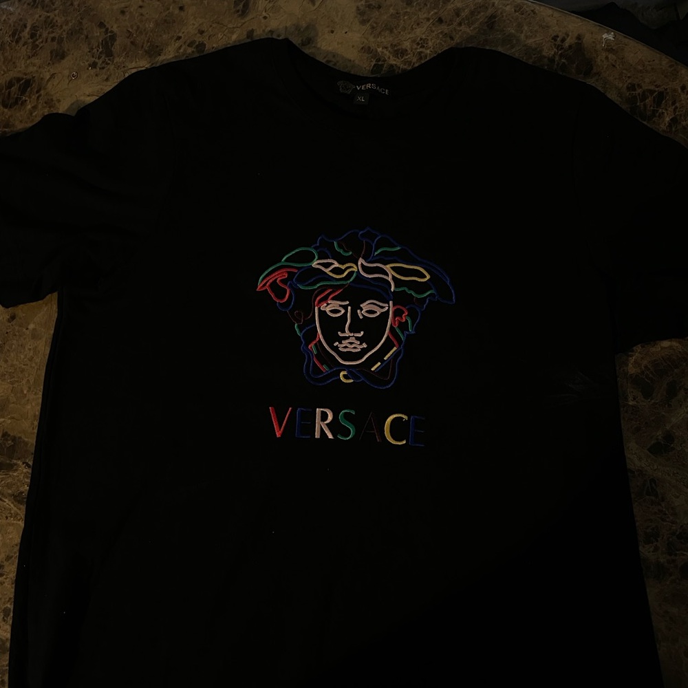 Versace black men’s t-shirt